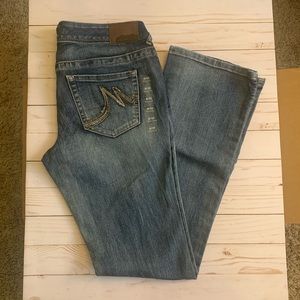 Maurices Jeans, NEW